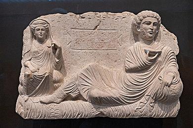 《堡垒之夜》删除三排模式 未解释原因引粉丝不满